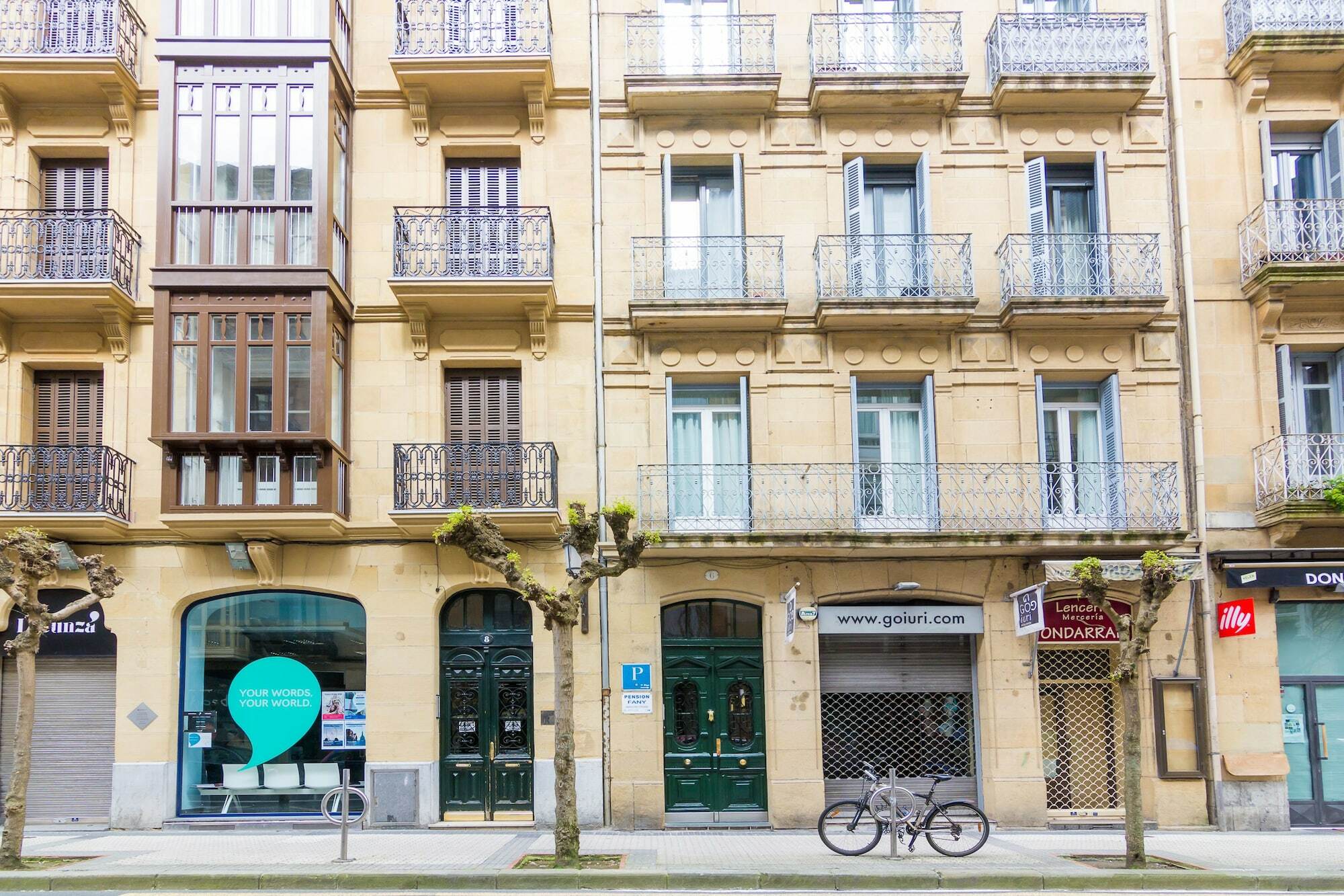 Pension Buenpas San Sebastián Exteriör bild